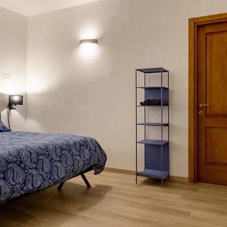 Apartment Blu Fiordaliso Siena