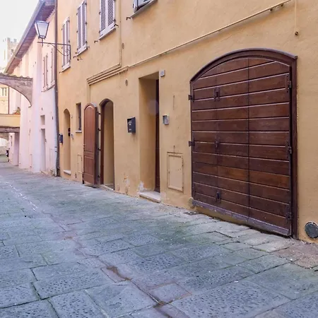 Blu Fiordaliso Siena